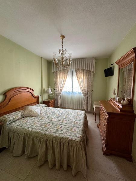 Foto 1850647c-d056-43fb-b9db-1df363ea2066. Maison jumelée avec chauffage parking piscine dans Centro San Juan de Alicante