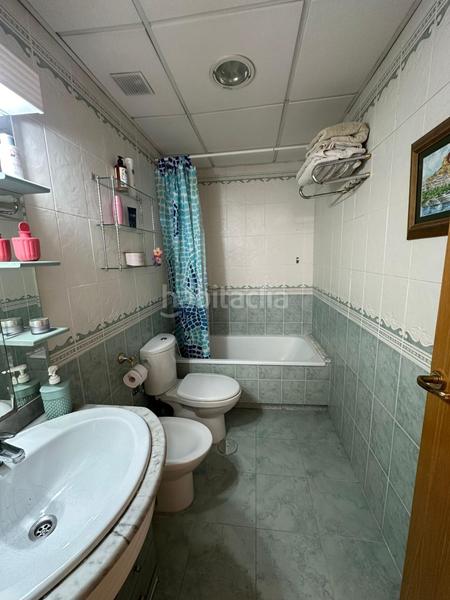 Foto 2c2c7b4f-7ee2-47ad-b6b1-65db25a32534. Maison jumelée avec chauffage parking piscine dans Centro San Juan de Alicante