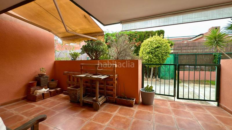 Foto 783c68b3-7355-4722-9a4f-e7fae99d5aec. Reihenhaus mit heizung parking pool in Alicante golf Alicante