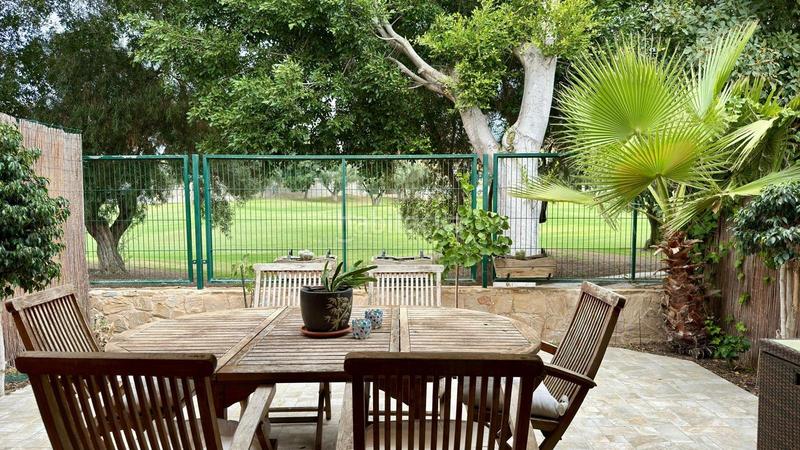 Foto 852d5b70-1f7c-4c6d-8abe-39250083169e. Reihenhaus mit heizung parking pool in Alicante golf Alicante