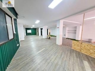 Lloguer Local Comercial  Benicadell. Local comercial cerca de nueva mestalla