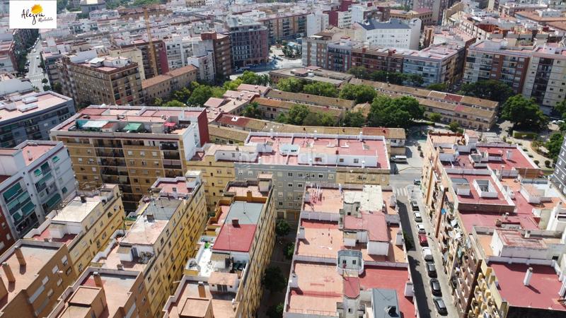 Foto 5e3c1f59-4455-4acb-aaab-21bbcf140540. Appartement dans Torrefiel Valencia