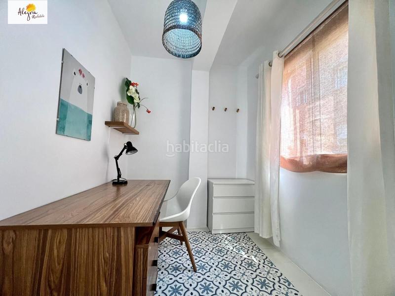 Foto 867fc148-b57b-46c5-b721-767354dd5cbe. Appartement dans Torrefiel Valencia