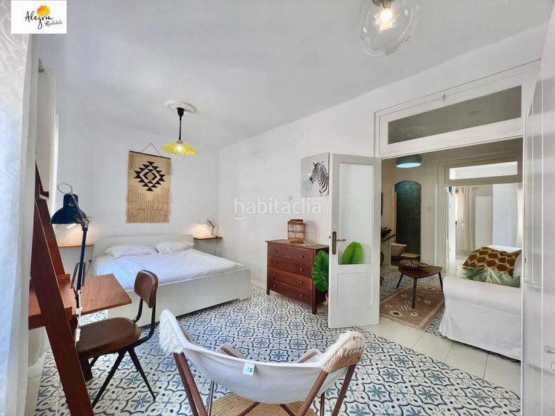 Foto f349a9da-3f36-431a-851d-556513d7b693. Appartement dans Torrefiel Valencia