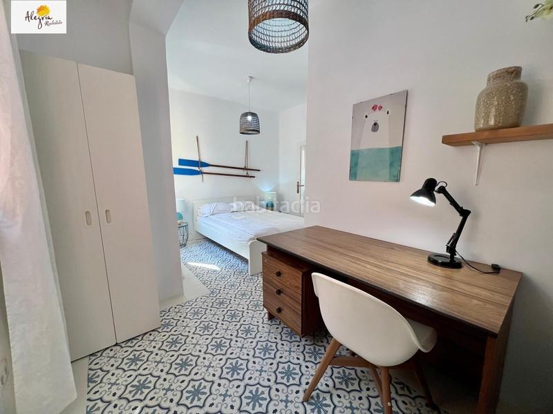 Foto ff78f726-186c-498c-b798-6b0a648679e7. Appartement dans Torrefiel Valencia