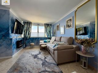 Appartement  Calle pintor antonio amoros. Moderno piso de 2 dormitorios con parking, ascensor y mucha luz
