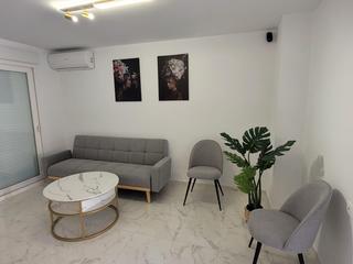 Semi detached house  Avenida torrevieja. Tu nuevo hogar te espera!  reformado adosado 3 hab 2 baños 2 ter