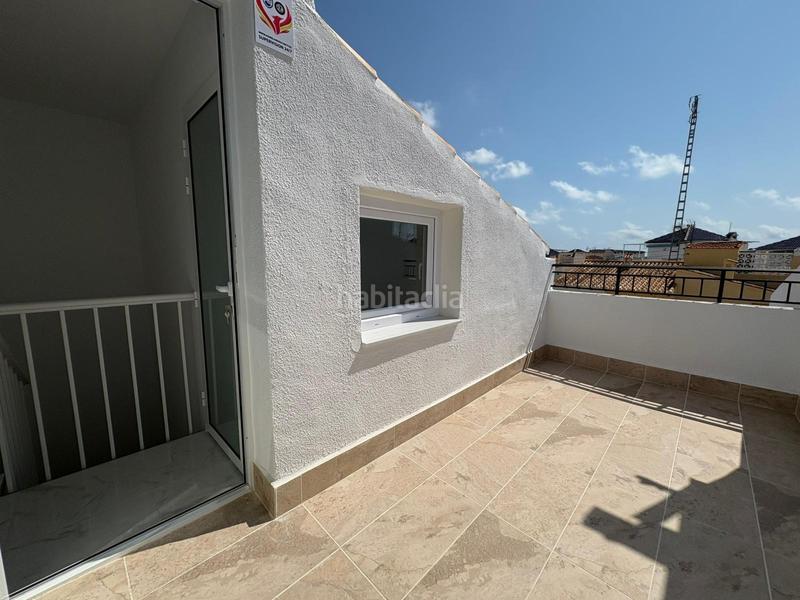 Foto 2ae2f15d-c6fa-4d69-bee9-1bbedf7839de. Maison jumelée avec parking dans Los Balcones-Los Altos Torrevieja