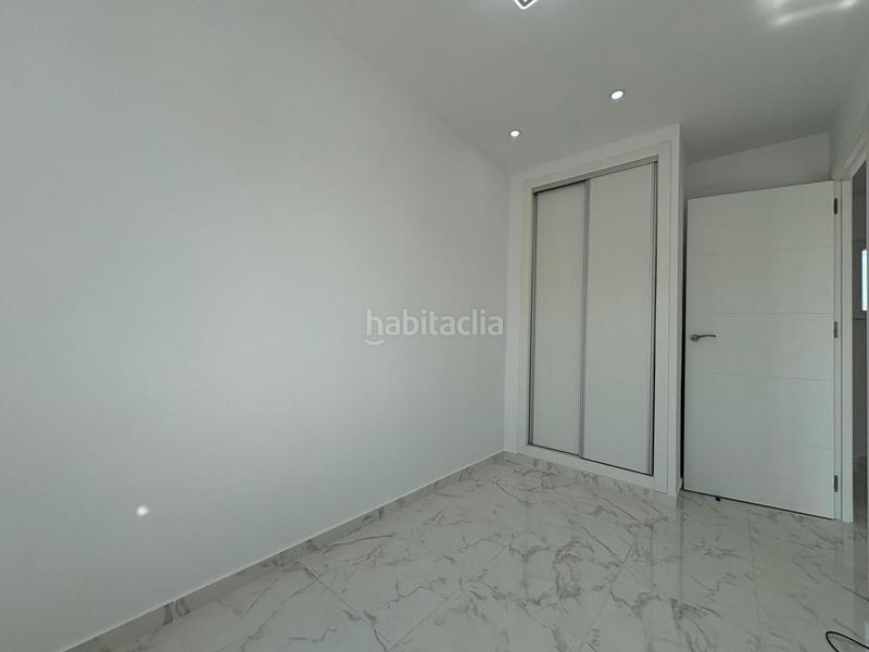 Foto 8ed71f0e-d81e-4848-89e5-326faac813bd. Maison jumelée avec parking dans Los Balcones-Los Altos Torrevieja