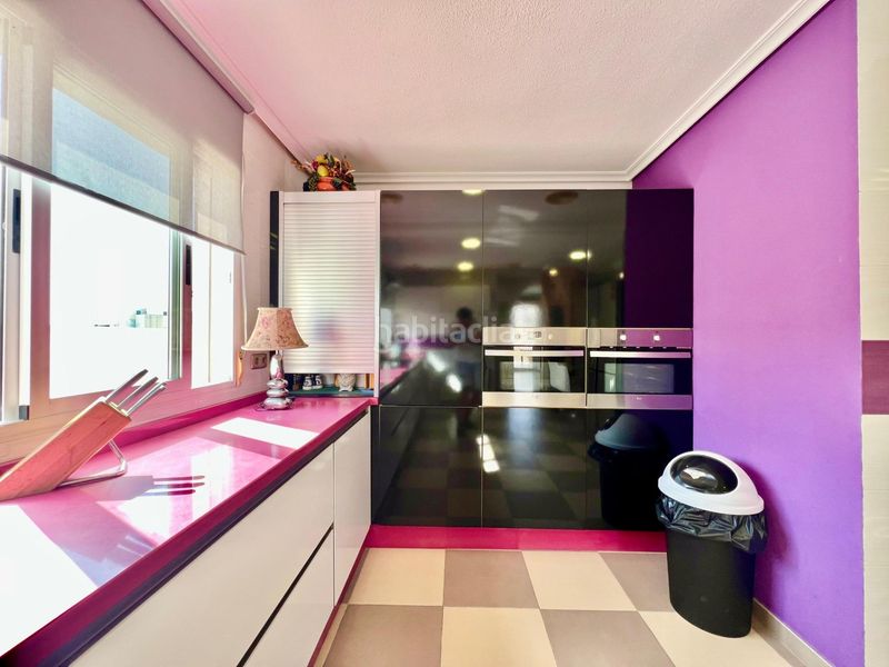 Foto 378be0ba-7f80-4def-ad46-f57753b71ff6. Àtic amb aparcament a Gaspar Perelló Torrevieja