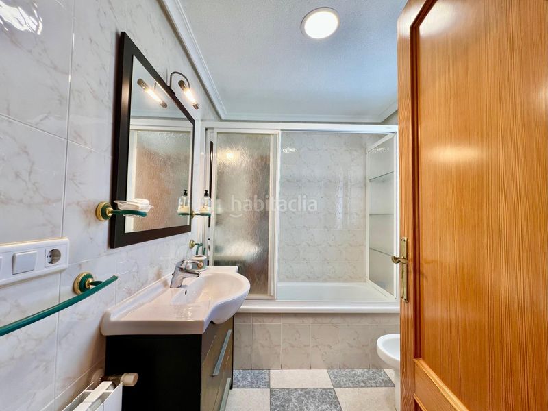 Foto a2aa1750-764f-45ab-9b28-f42127faf25e. Àtic amb aparcament a Gaspar Perelló Torrevieja