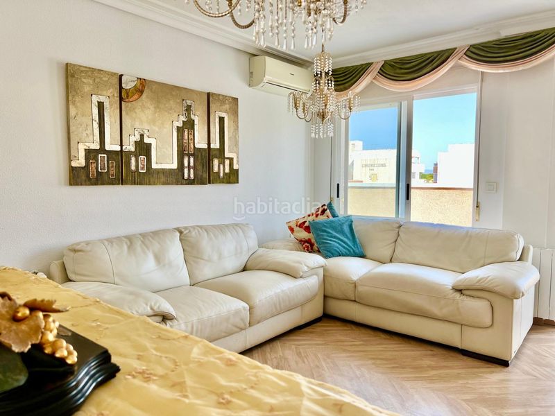 Foto baa0b964-18cd-4e86-afa3-27bb630c2e6f. Àtic amb aparcament a Gaspar Perelló Torrevieja