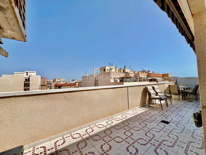 Foto e26bcf72-570e-42f0-982d-e284b0cbb2ff. Àtic amb aparcament a Gaspar Perelló Torrevieja