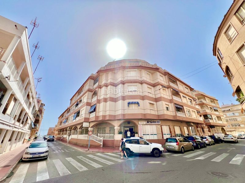 Foto fa8d83ae-ccea-4ca8-a865-19b9e37bd4b2. Àtic amb aparcament a Gaspar Perelló Torrevieja