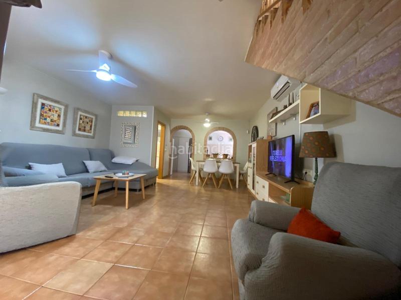 Foto 90117cd5-8d7f-4d2b-880f-f92b5f4f2c9f. Casa adossada a Playa de los Náufragos Torrevieja