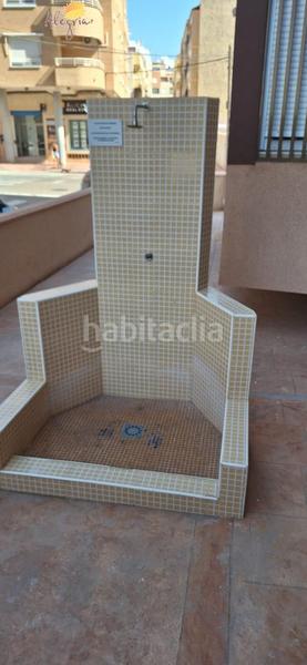 Foto cb3e3181-37a2-41f1-8813-936aaf22c353. Etagenwohnung mit parking in Los Europeos Torrevieja