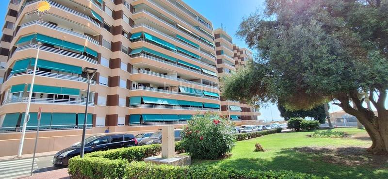 Foto f90f52f5-9c0a-451e-9945-e181aa7e35b0. Etagenwohnung mit parking in Los Europeos Torrevieja
