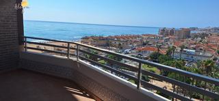 Piso en Los Europeos. Piso super amplio en la mata con vistas al mediterráneo  parking