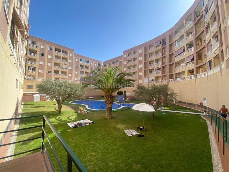 Foto 137dfc35-59a3-4986-888a-59771c4bf251. Ático amplio ático con piscina y garaje. en Parque de las Naciones Torrevieja