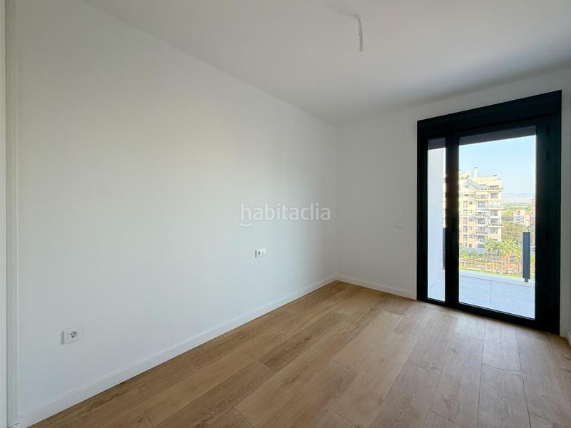Foto 52dc54c2-2ce6-4fb7-a92e-b1f544390135. Piso  de lujo de obra nueva a estrenar en el edificio tridente!!! en Alicante