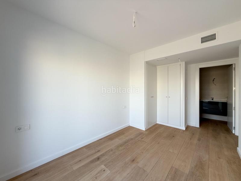 Foto 63e2570e-be09-4873-9229-4bd10b7f51fe. Piso  de lujo de obra nueva a estrenar en el edificio tridente!!! en Alicante