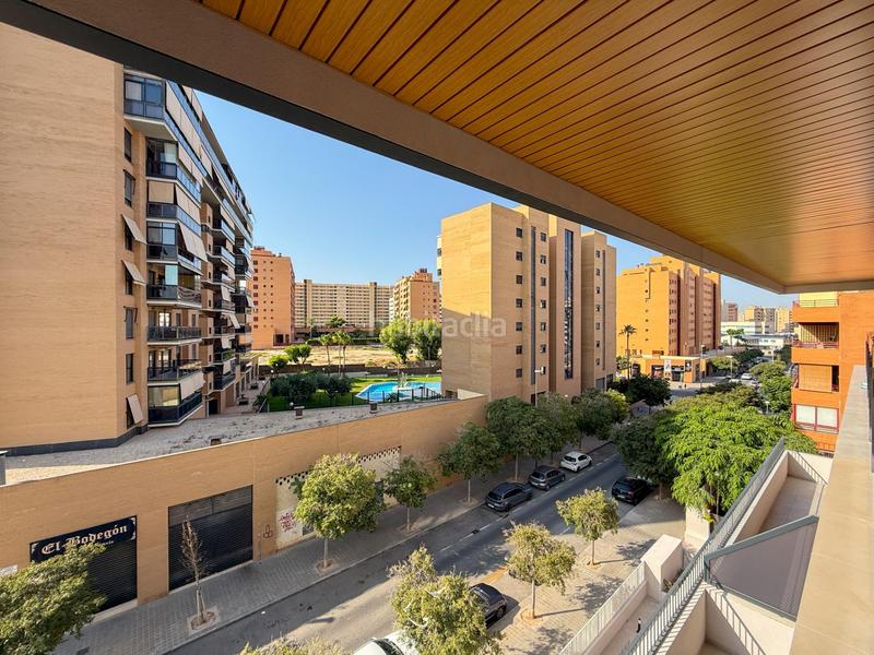 Foto 87b52aec-ad69-4c63-bb80-8e717c99de79. Piso  de lujo de obra nueva a estrenar en el edificio tridente!!! en Alicante