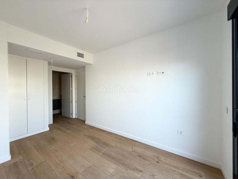 Foto 989458e3-1f4a-4e80-b4ca-32a82312d700. Piso  de lujo de obra nueva a estrenar en el edificio tridente!!! en Alicante