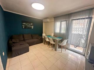Pis  Topacio, del. Se vende acogedor piso en alicante  listo para entrar a vivir!