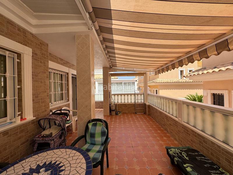 Foto 05636b58-3e8e-4e07-b30d-3415fad11bba. Maison jumelée avec parking piscine dans El Moncayo - El Pòrtic Guardamar del Segura