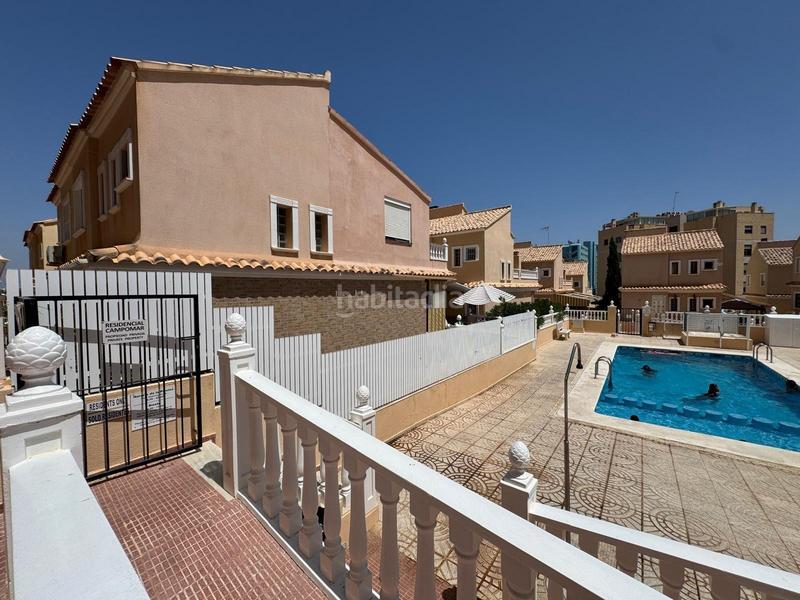 Foto 25b681e8-ba1a-45ac-ad6f-605af61f09b7. Maison jumelée avec parking piscine dans El Moncayo - El Pòrtic Guardamar del Segura