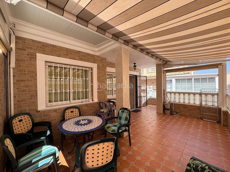 Foto cff8ba80-565e-457b-86a2-a212532a9f07. Maison jumelée avec parking piscine dans El Moncayo - El Pòrtic Guardamar del Segura