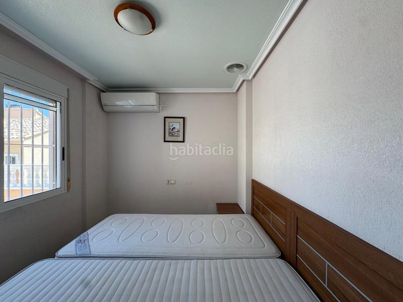 Foto d0122c09-e6aa-447a-aa02-adb22e4bec33. Maison jumelée avec parking piscine dans El Moncayo - El Pòrtic Guardamar del Segura