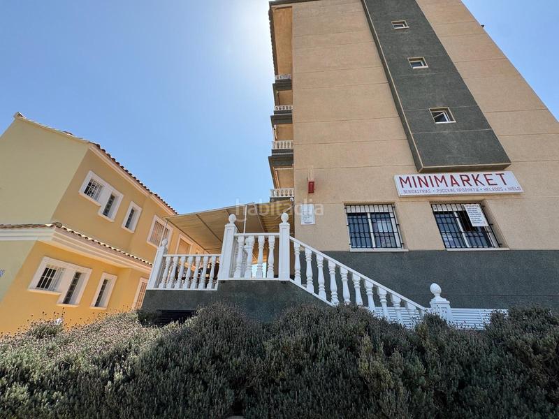 Foto f369e310-6dac-46f0-b44a-f3e1c7ec2252. Maison jumelée avec parking piscine dans El Moncayo - El Pòrtic Guardamar del Segura