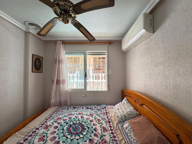 Foto f3b90007-bf71-4208-ae63-45e4d7207bf1. Maison jumelée avec parking piscine dans El Moncayo - El Pòrtic Guardamar del Segura