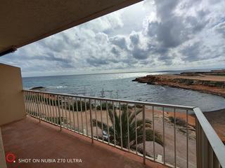 Apartament a Zona los Frutales. Apartamento para reformar primera línea