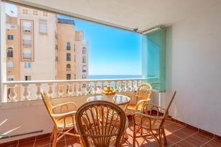 Apartamento en Zona Playa de los Locos. Atalayas  apartamento de 3 habitaciones en planta 11 con vistas