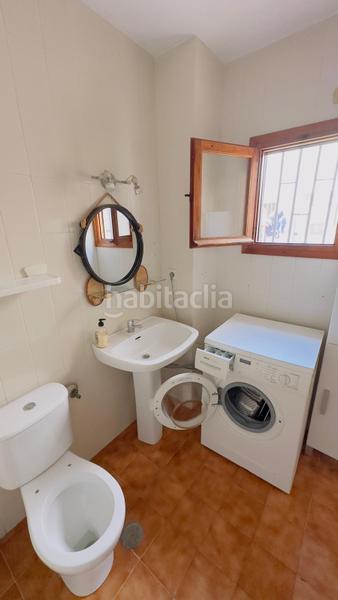 Foto 08cd50df-1033-4e75-bd15-86e9c46de574. Casa in Zona Playa de los Locos Torrevieja