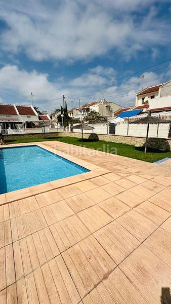 Foto fc702adb-0603-4373-b0f7-255bd2405608. Casa in Zona Playa de los Locos Torrevieja