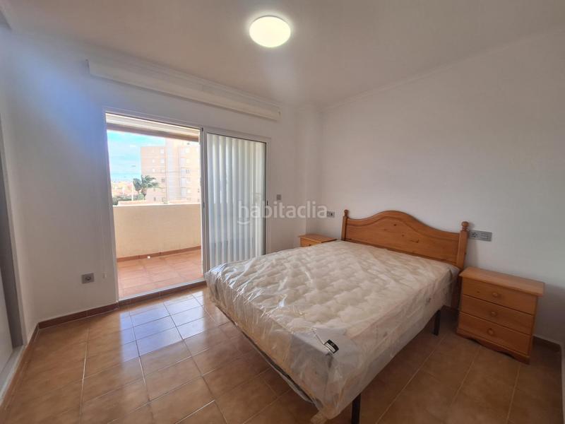 Foto f7bdd7df-bf55-40db-b9c3-0e6a7cd67bc3. Alquiler casa dúplex con terraza y solárium en Aguas Nuevas Torrevieja