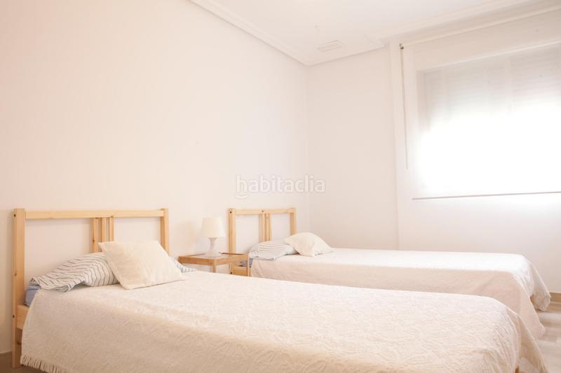 Foto 0104ebad-dbff-48a8-9489-4912e2890bb6. Piccolo appartamento in Playa Levante Santa Pola