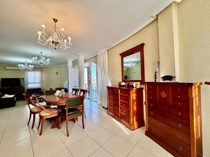 Foto 03c1add5-edc6-4d7d-bd8b-a5e91a686d72. Chalet impresionante villa costa con piscina privada en Orihuela