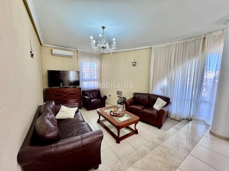 Foto e5217ab5-d381-4285-9abb-ee5b100062c1. Chalet impresionante villa costa con piscina privada en Orihuela