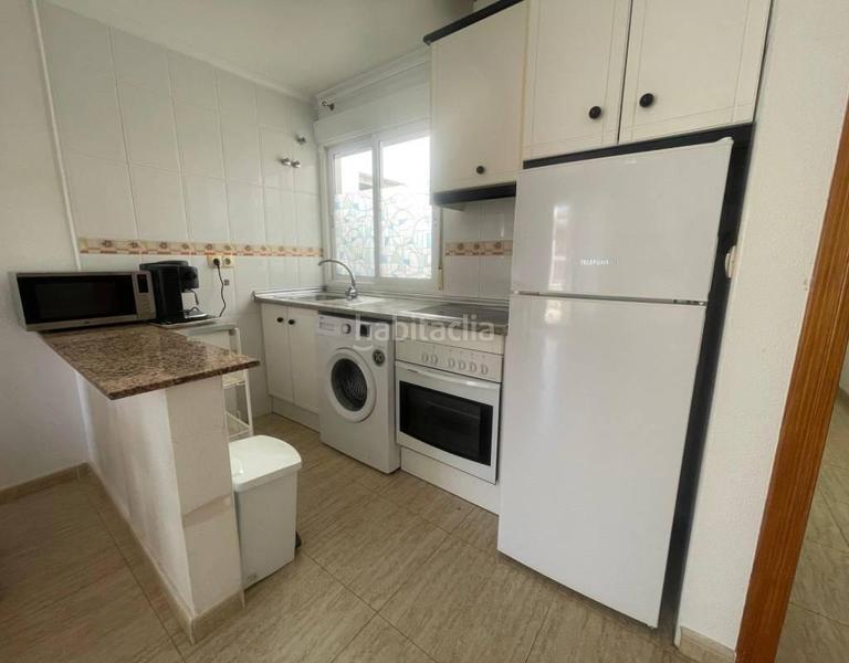 Foto 3c96f229-db72-42f5-8f38-412be7af03c8. Ático atico de 1 habitación con amplia terraza a 500m de la playa en Torrevieja
