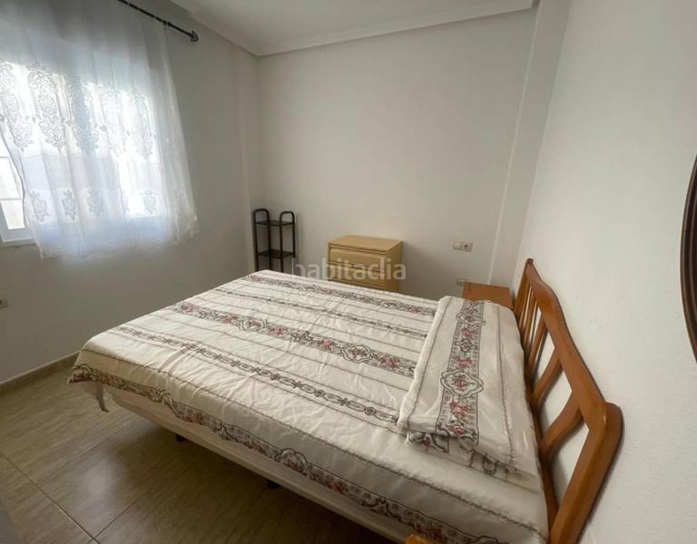 Foto e1755e1b-d688-437f-9012-118ee6d3f0de. Ático atico de 1 habitación con amplia terraza a 500m de la playa en Torrevieja