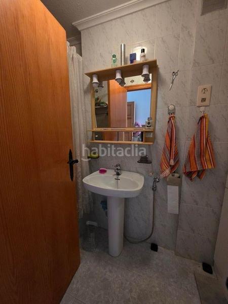 Foto 67736ec4-e5a4-43e5-b138-f090e1b68af7. Estudio amplio estudio con piscina a 500m de la playa en Torrevieja