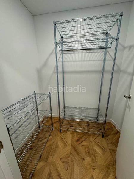 Foto e3a00db0-5d11-48d8-8c5c-04412ba92c63. Local commercial dans Ensanche-Diputación Alicante