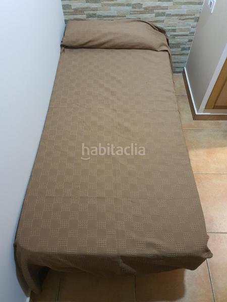 Foto 1f938dd3-5dd6-4f33-aefc-4614f1ca6508. Édifice dans Barrio del Centro Alicante