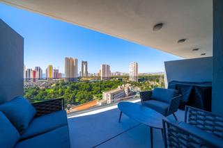 Affitto Piccolo appartamento  Calle calle presidente adolfo suárez, 14. Alquiler larga temporada amplio apartamento de 2 dormitorios en