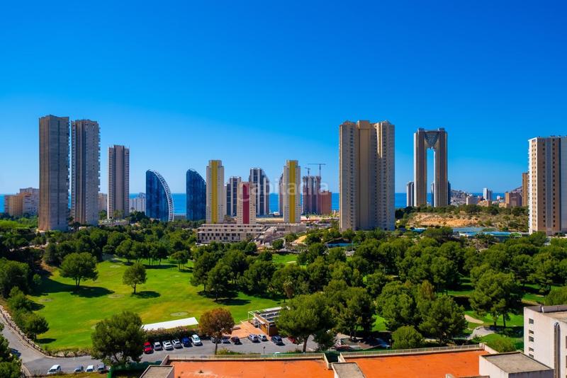 Foto c36fbd9e-727e-46cd-9837-60007730f716. Rent apartment with parking pool in Via Parque Benidorm