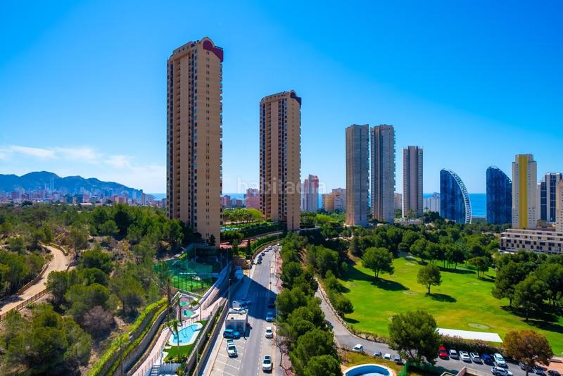 Foto efd3fc2e-d5a6-4db7-9f82-2500545f058d. Rent apartment with parking pool in Via Parque Benidorm